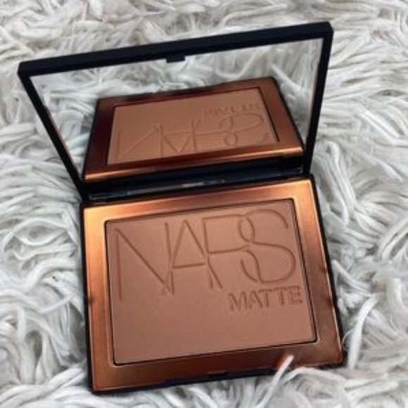 NARS MATTE BRONZING POWDER ❣️IN SAMOA MATTE - BNIB❤️ - Picture 1 of 6